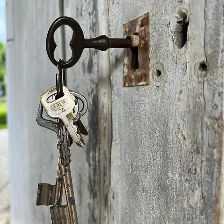 Nocleg ze śniadaniem Chateau De & Crespy-le-Neuf