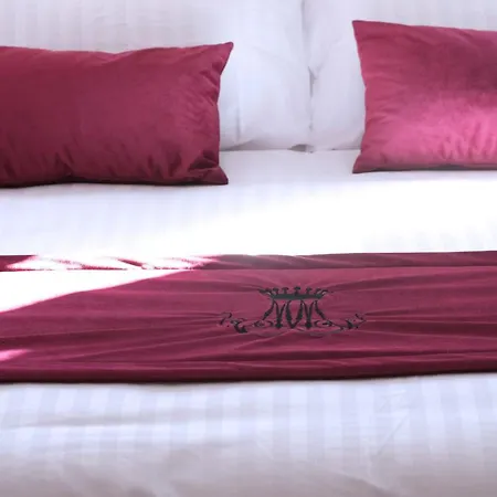 Chateau De & Crespy-le-Neuf