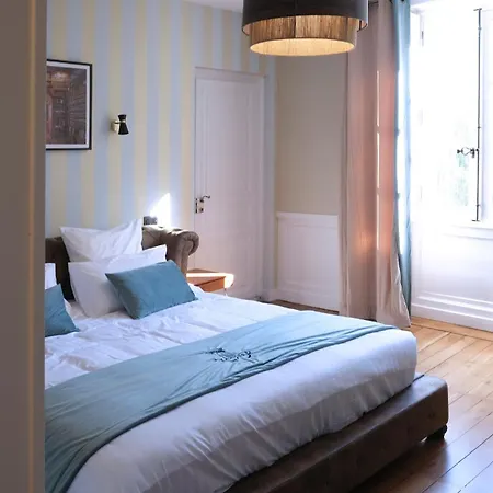 Nocleg ze śniadaniem Chateau De &