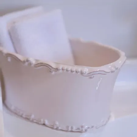 Nocleg ze śniadaniem Chateau De & 4*