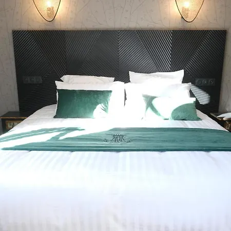 Bed & Breakfast Chateau De & Crespy-le-Neuf