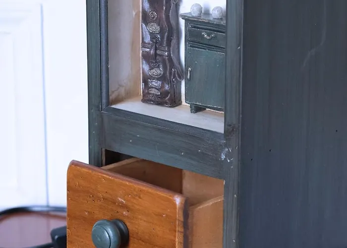 Bed & Breakfast Chateau De & 4*