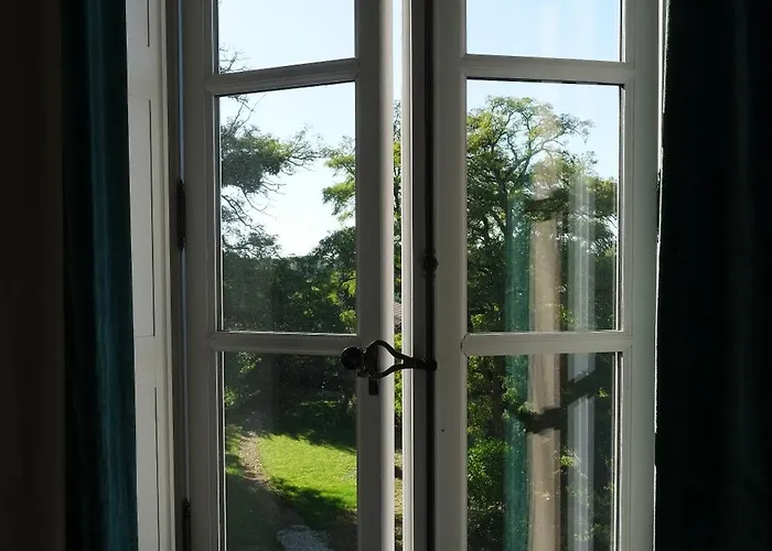 Bed & Breakfast Chateau De & 4*